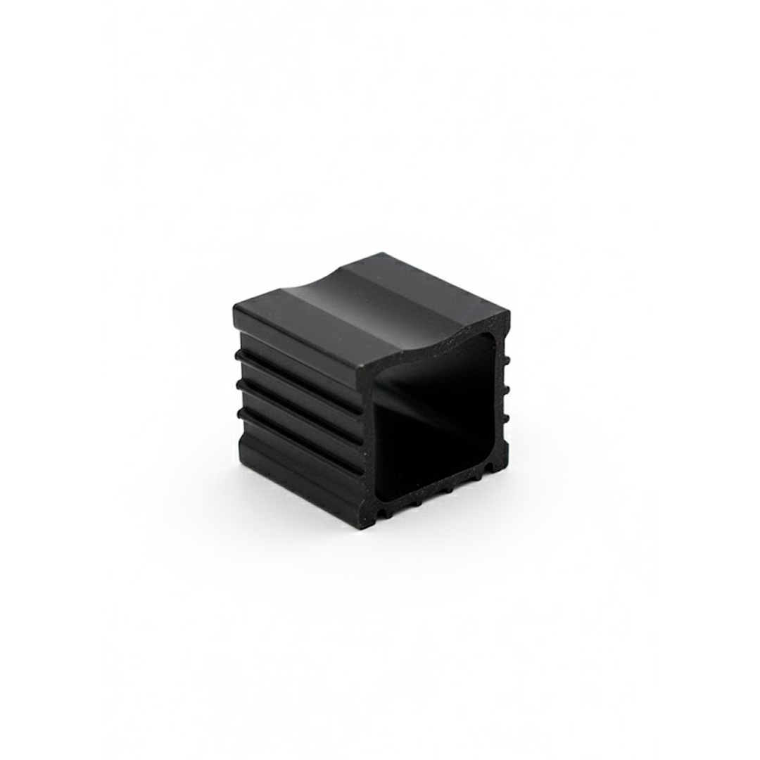 AA210-TAPA PARANTE LATERAL AXAL